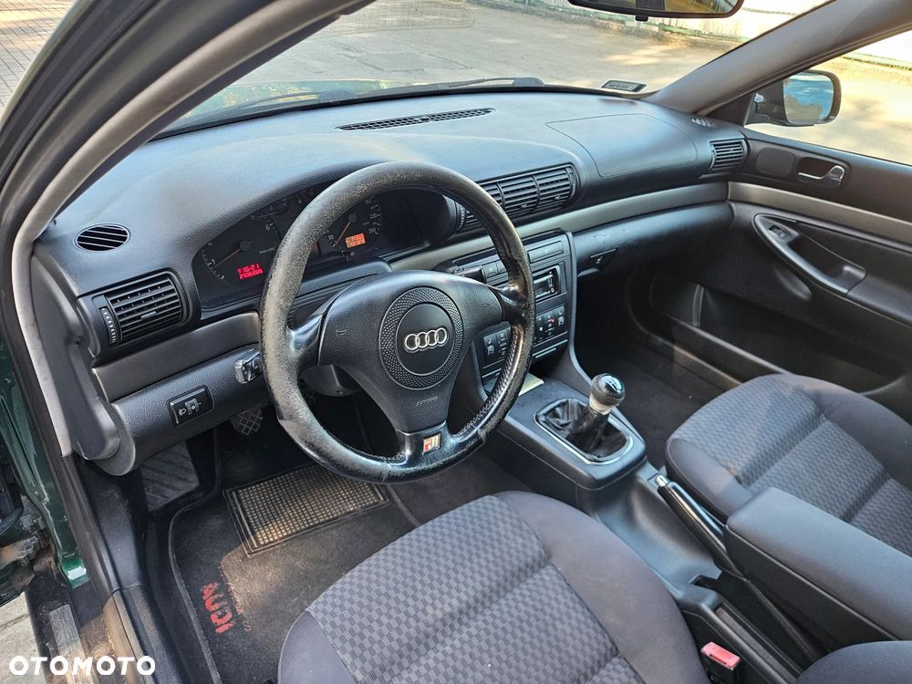 Audi A4 Avant - 15