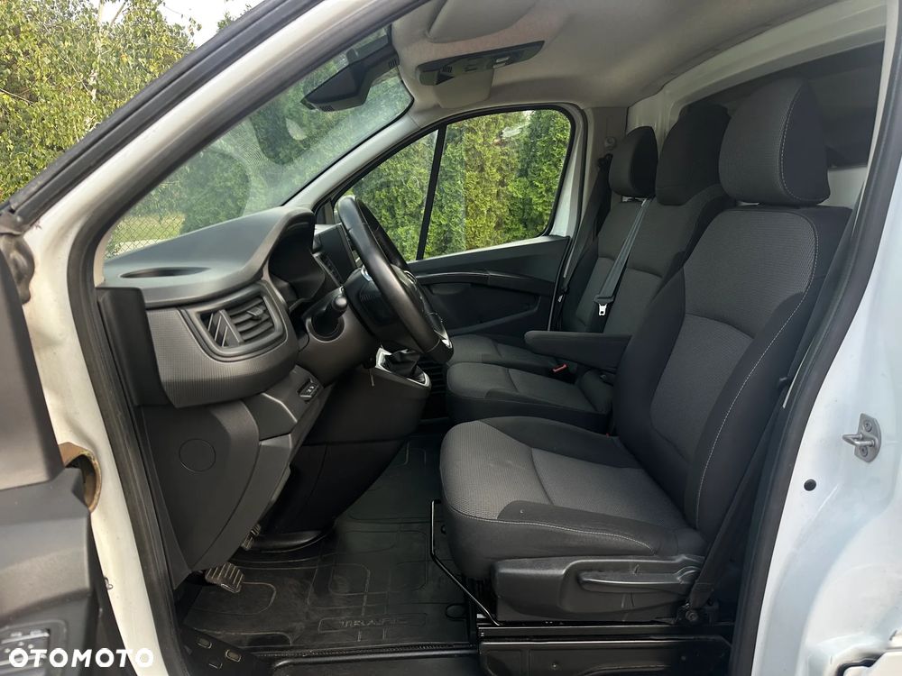 Renault Trafic 2.0 DCi 130KM - 19