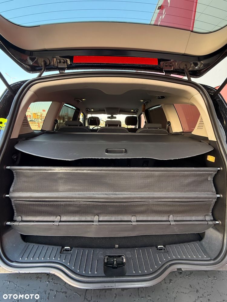 Ford S-Max 1.6 T Titanium - 16