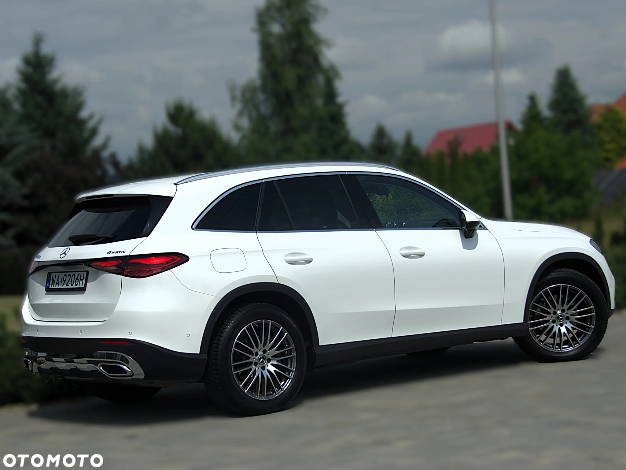 Mercedes-Benz GLC - 14