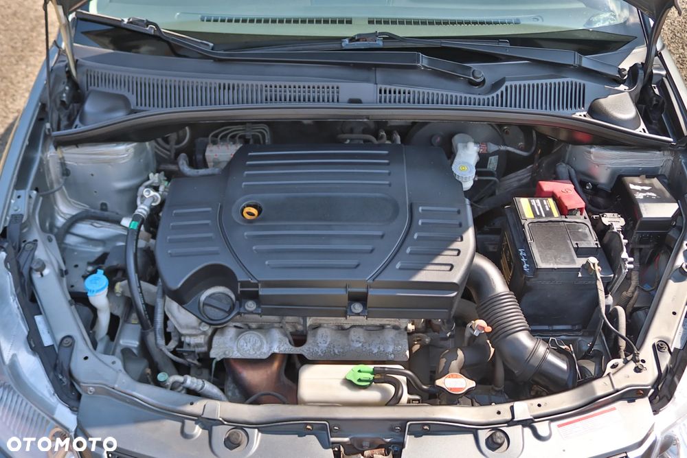 Suzuki SX4 1.6 Premium - 20