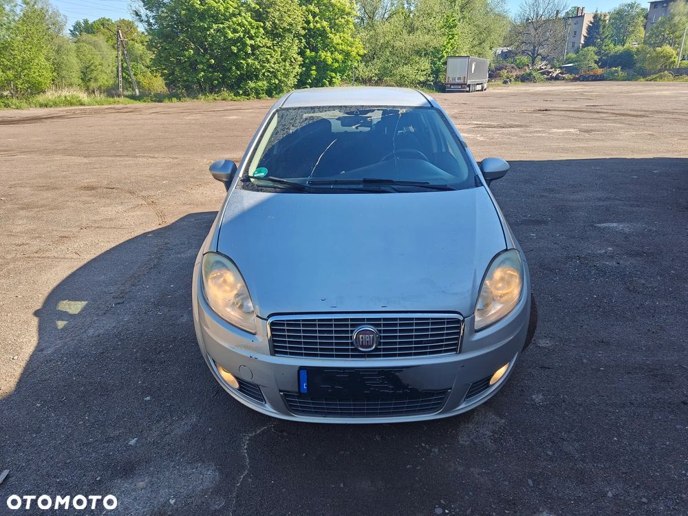 Fiat Linea 1.4 T-Jet 16V Dynamic - 1