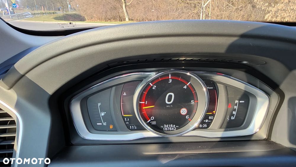 Volvo XC 60 D4 AWD Summum - 7