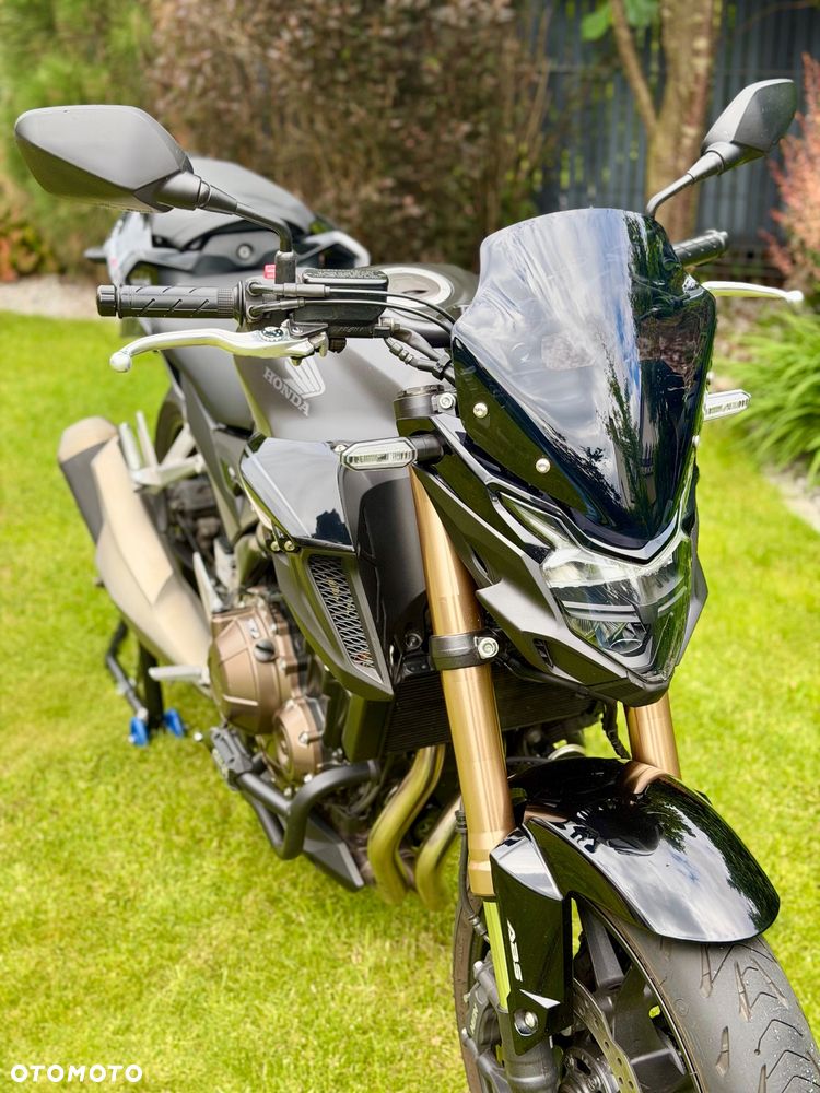 Honda CB - 6