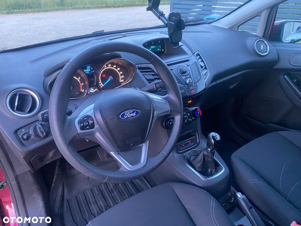 Ford Fiesta 1.25 SYNC Edition - 25