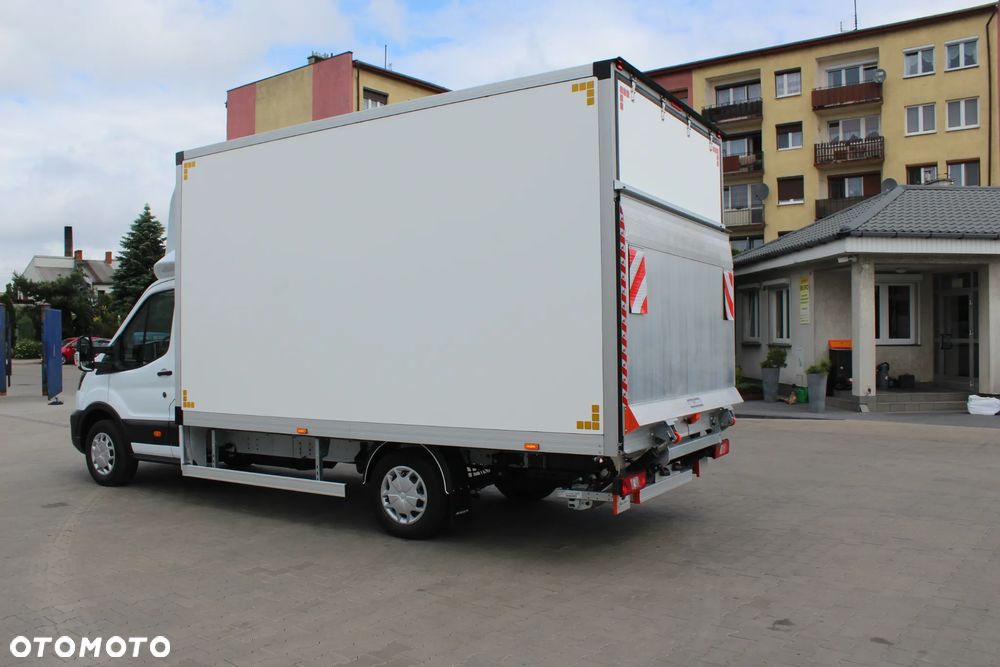 Ford Transit - 3
