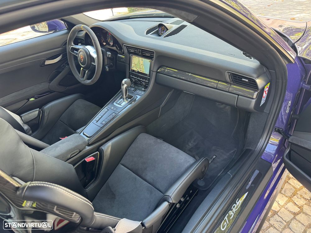 Porsche 911 (991) GT3 RS - 42