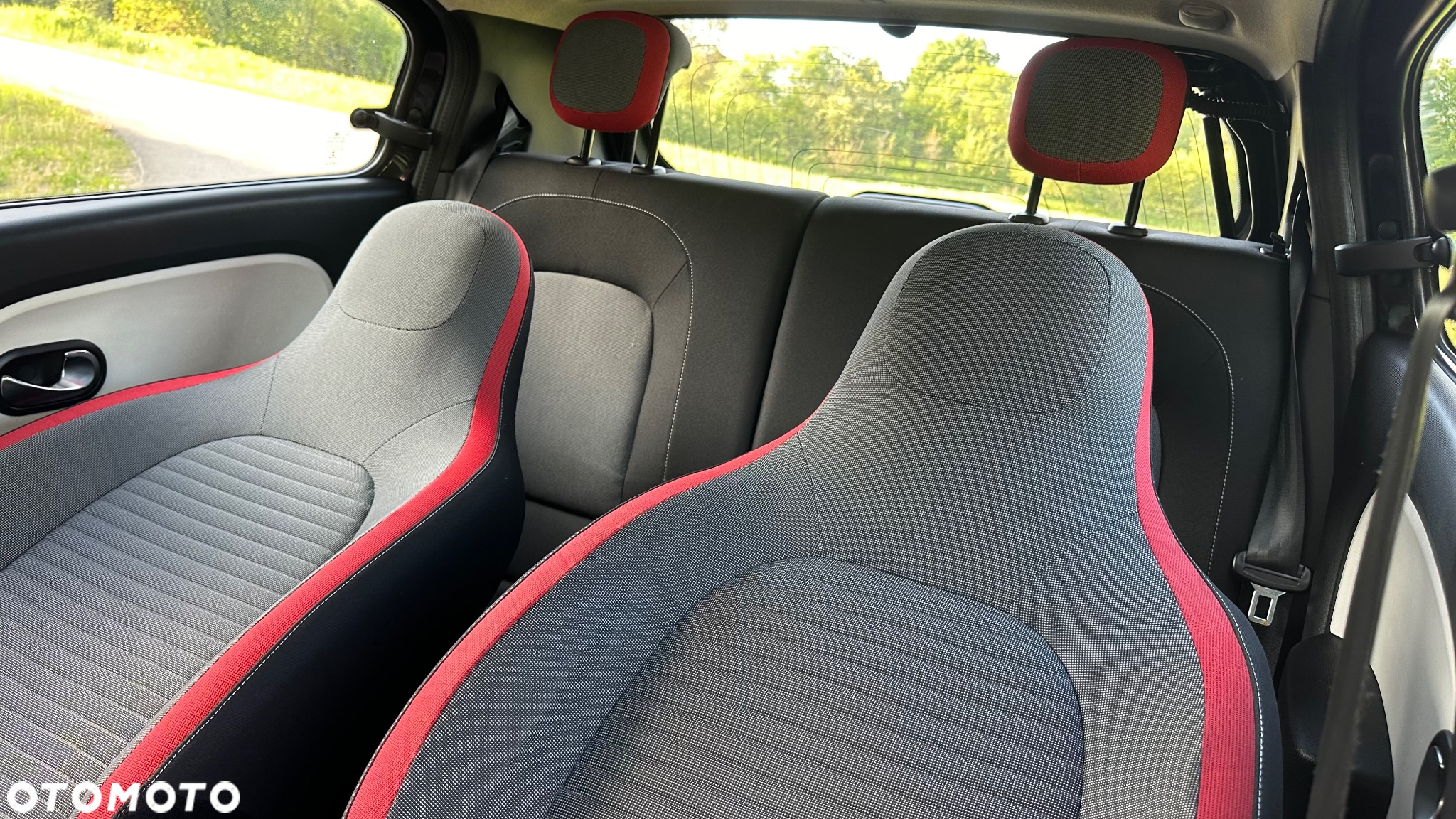 Renault Twingo SCe 70 Dynamique - 14