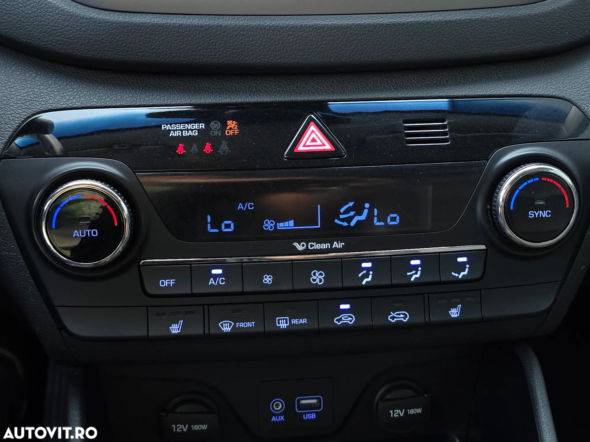 Hyundai Tucson blue 1.7 CRDi 2WD Style - 11