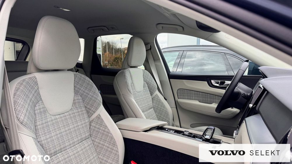 Volvo XC 60 B4 B Core - 10