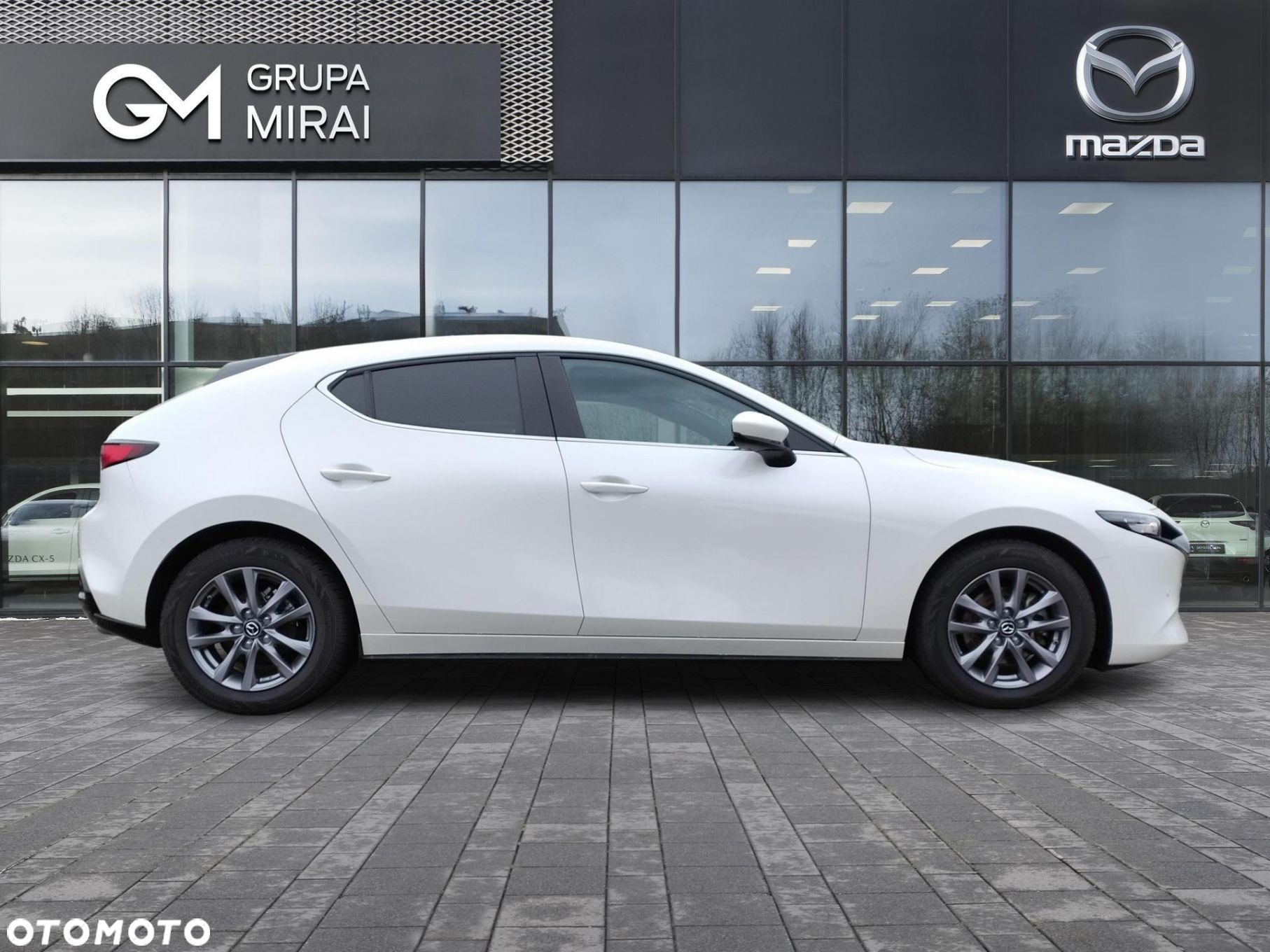 Mazda 3 - 6