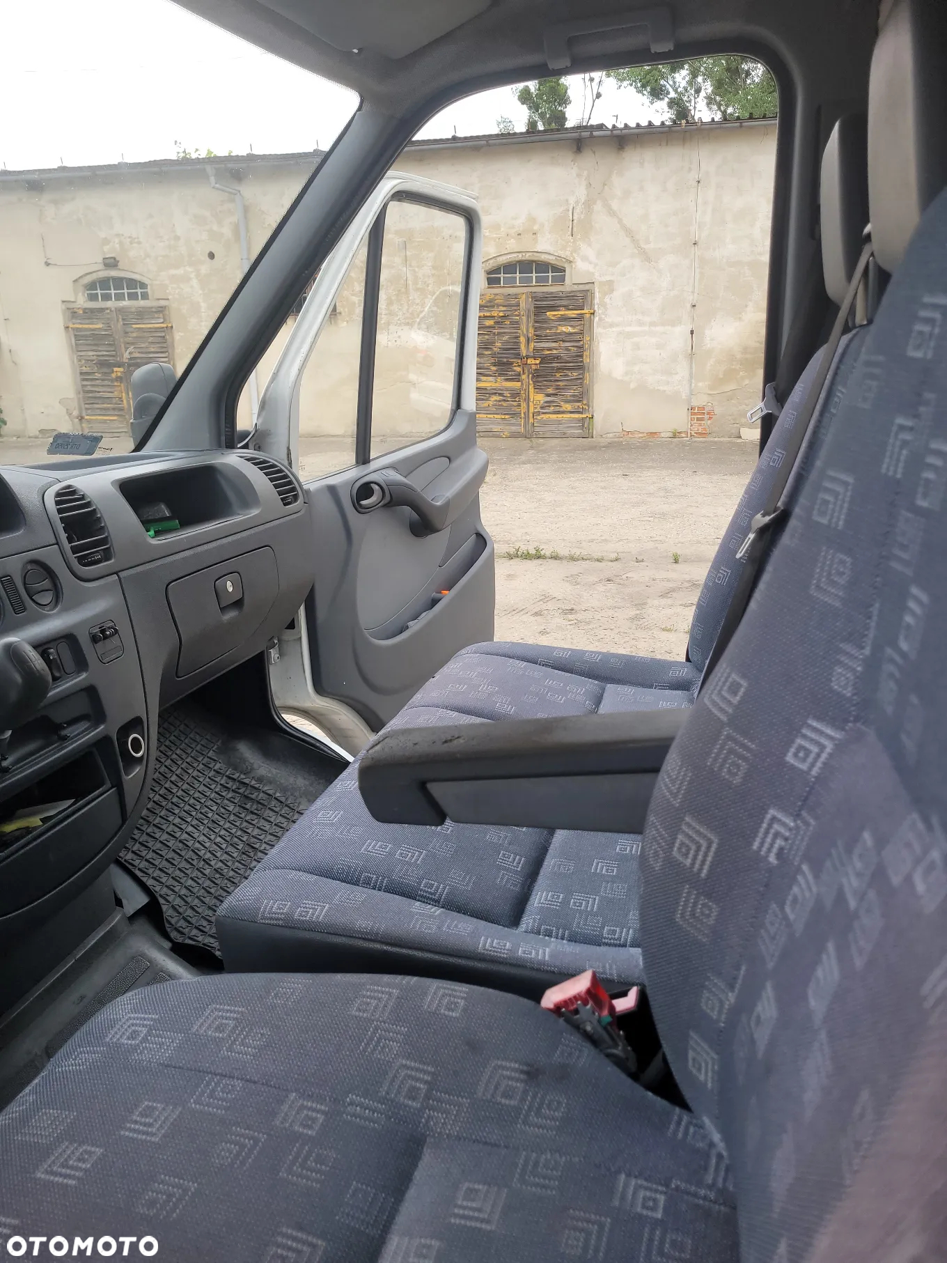 Mercedes-Benz Sprinter - 9
