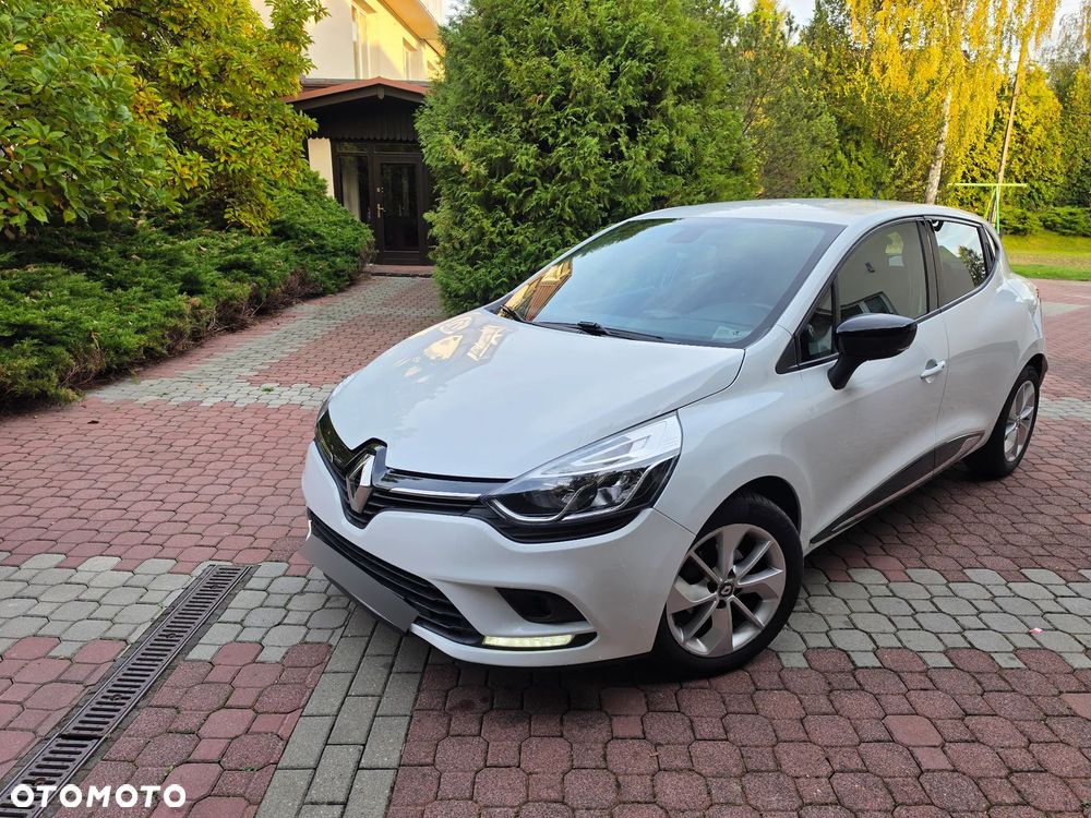 Renault Clio - 5