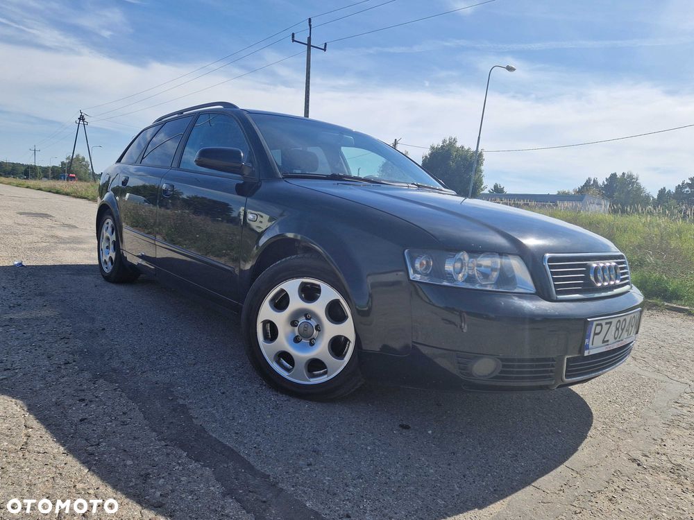 Audi A4 Avant - 4