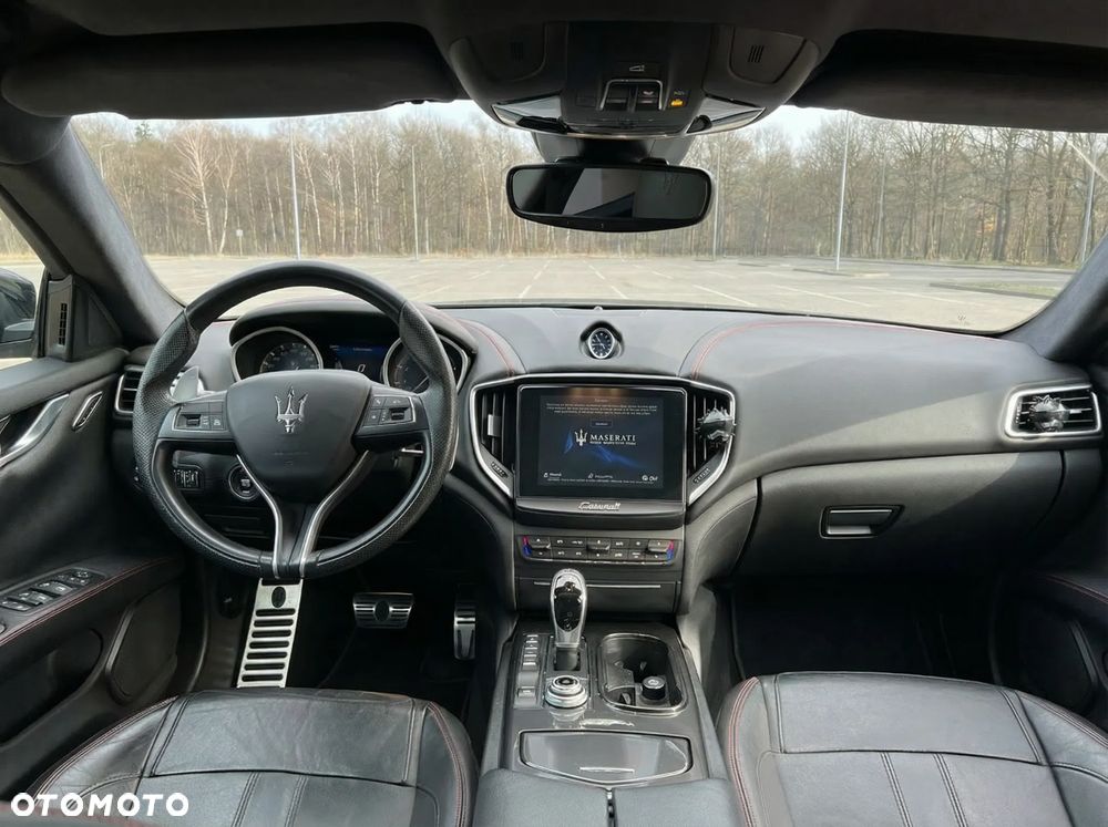 Maserati Ghibli - 5