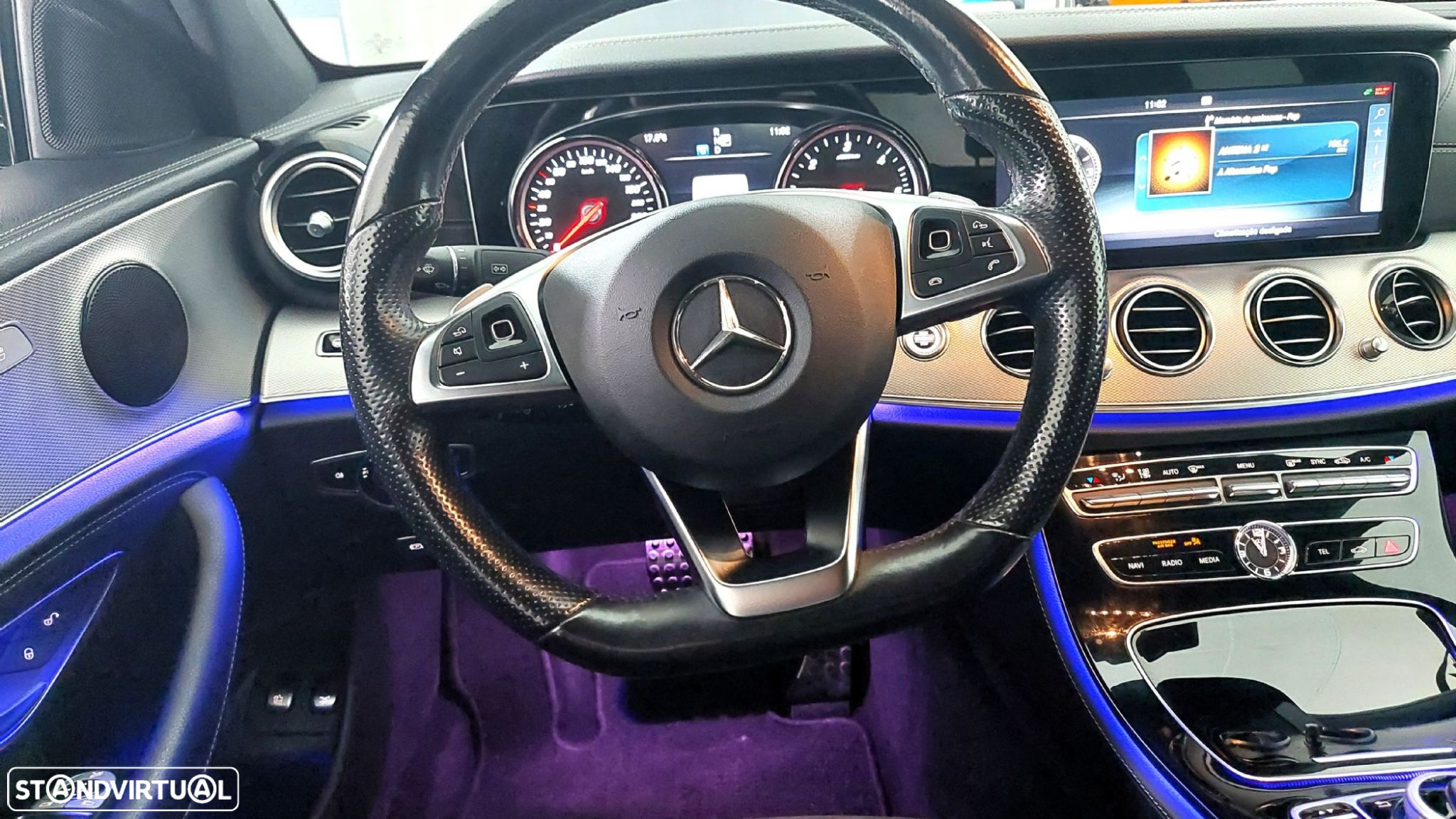 Mercedes-Benz E 220 d AMG Line - 17