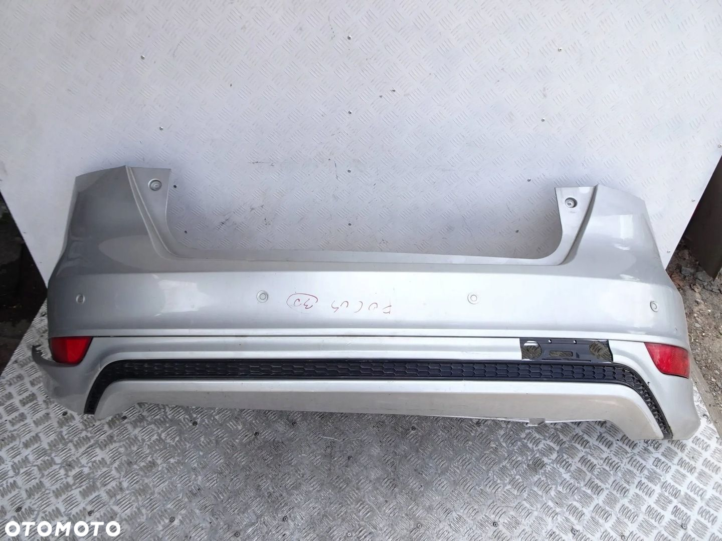 Zderzak tył Ford Focus MK3 LIFT HB OF - 4