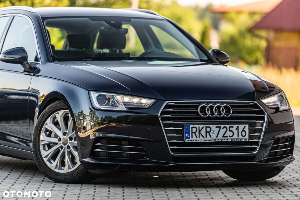 Audi A4 Avant 2.0 TDI S tronic - 13