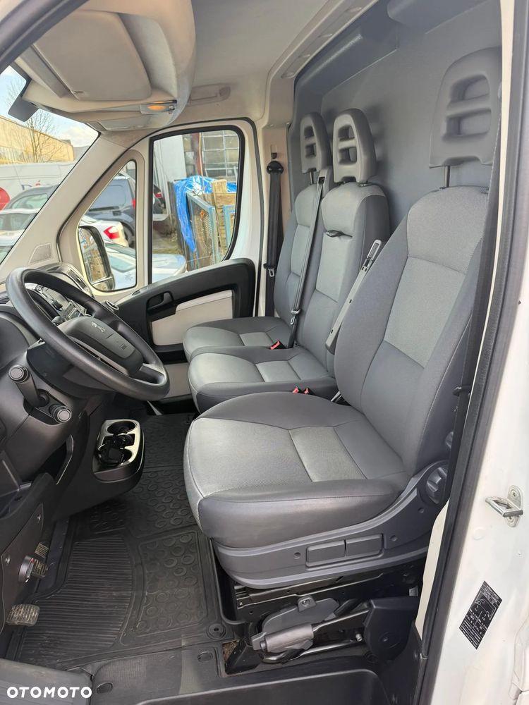 Peugeot Boxer - 12