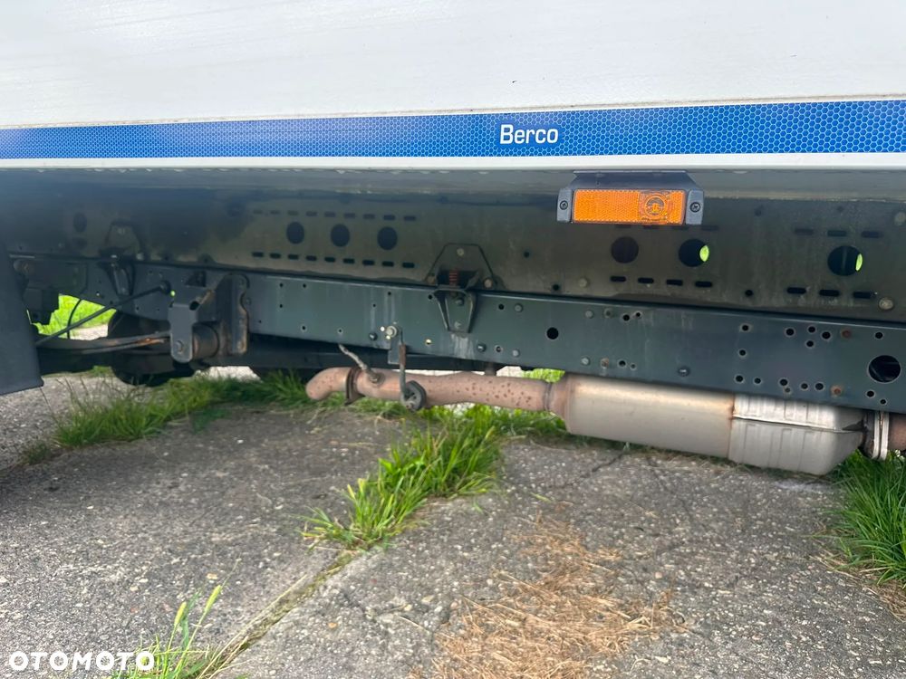 Iveco Daily KONTENER+WINDA (udźwig 750kg) 2.3 diesel 156 kM automat 2021 WEBASTO, KAMERA COFANIA, GWARANTOWANY NIEWIELKI PRZEBIEG 160tyś. - 8