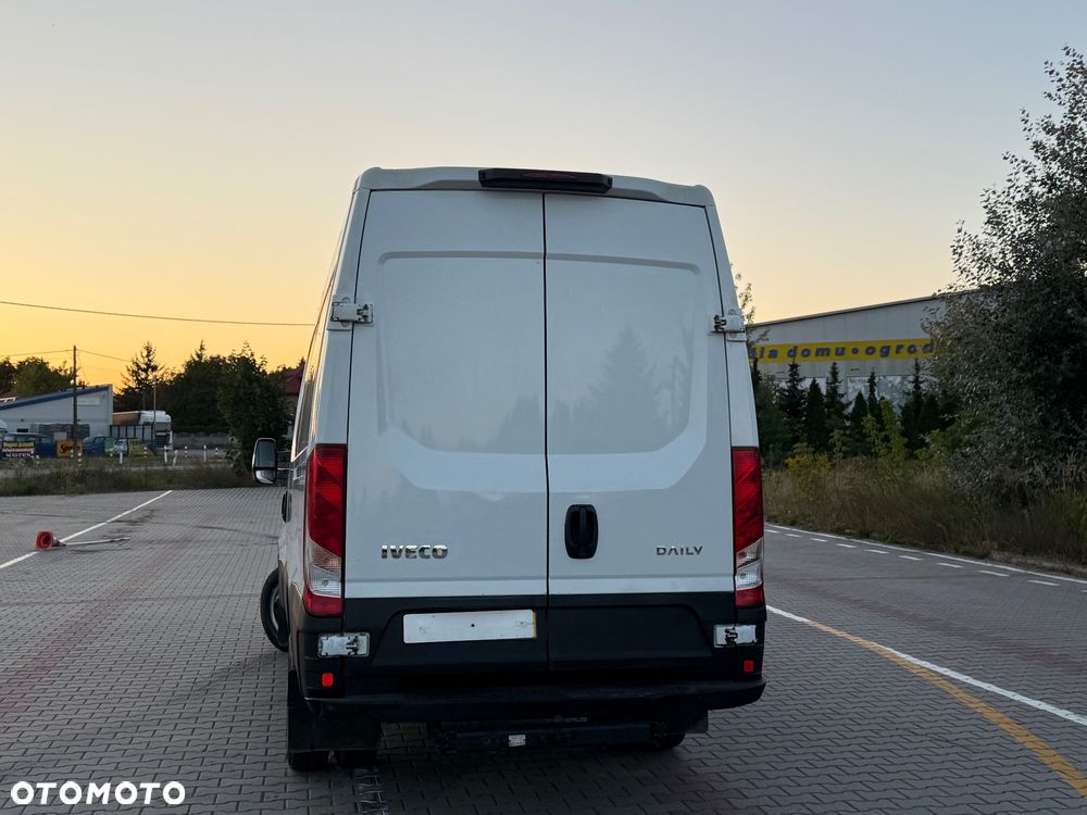 Iveco 35C 3.0 170 KM SERWIS. HI MATIC ZF8!!! - 35
