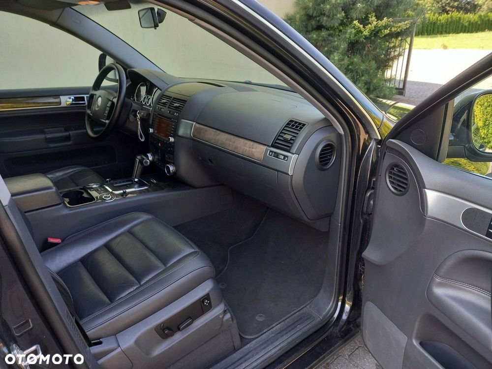 Volkswagen Touareg 3.0 V6 TDI DPF Automatik Individual - 20