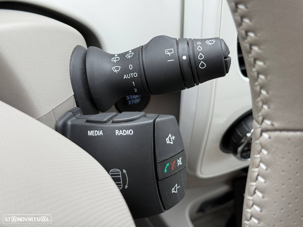 Renault Zoe (c/ Bateria) 41 kwh Intens - 16