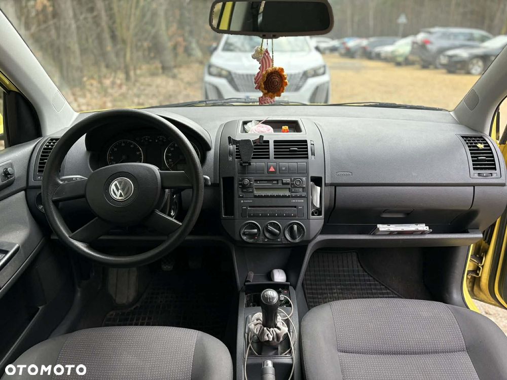 Volkswagen Polo - 10