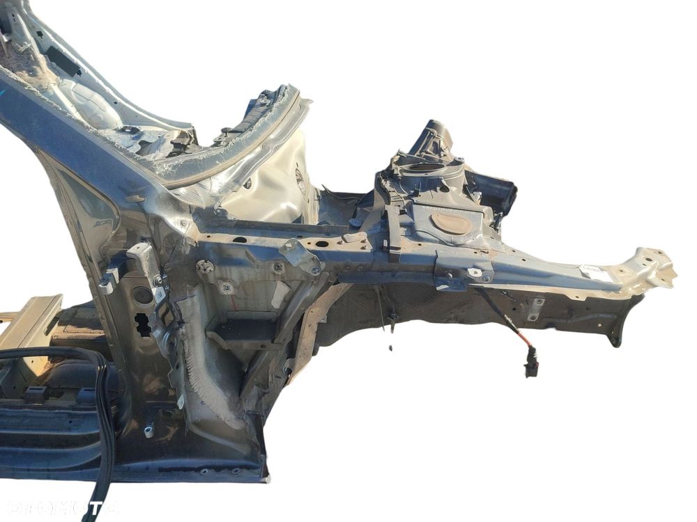 PODŁUŻNICA PRAWA AUDI A4 B9 LIFT (2019-2024) 2.0 TFSI 204KM - 1