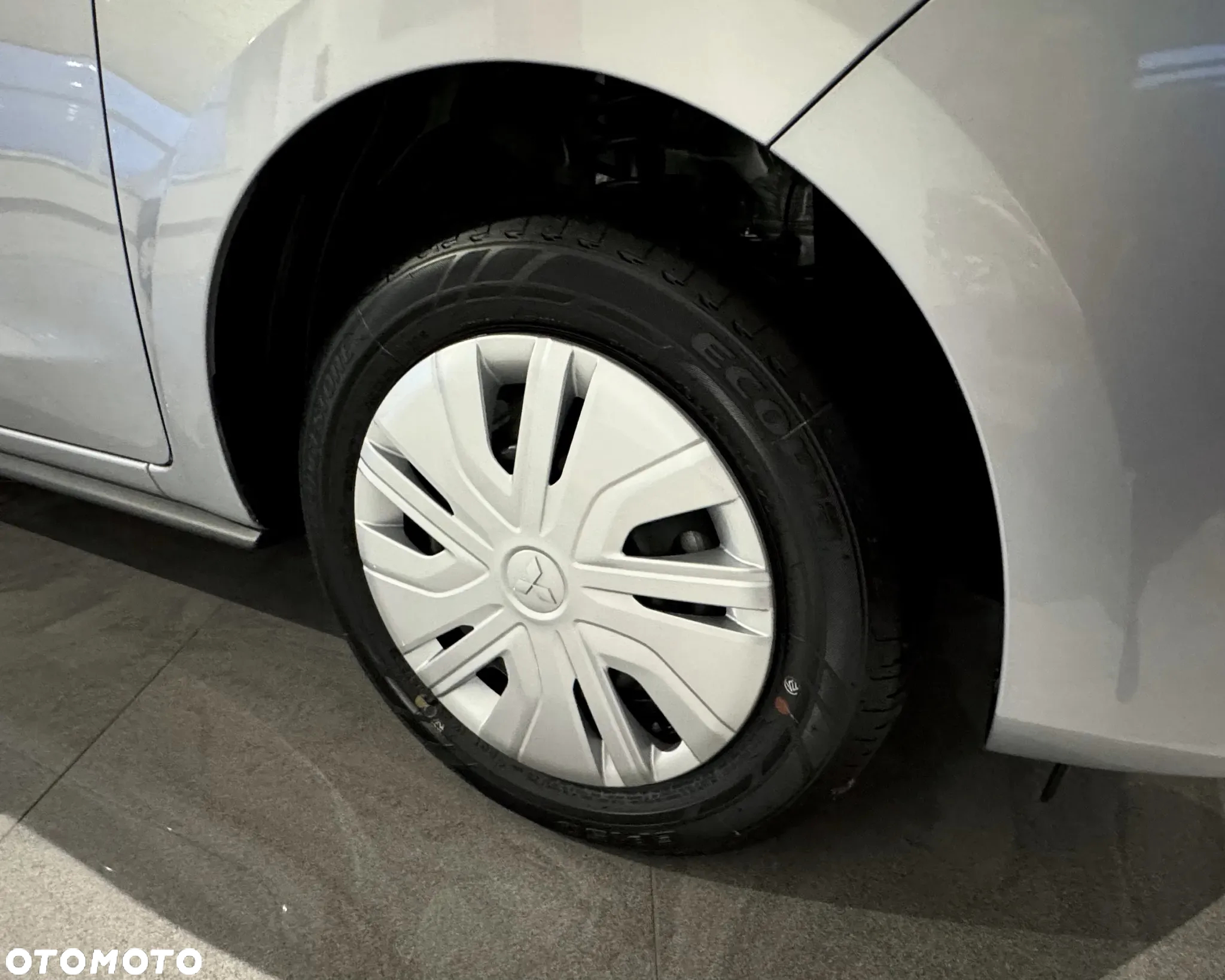 Mitsubishi Space Star 1.2 Invite CVT - 7