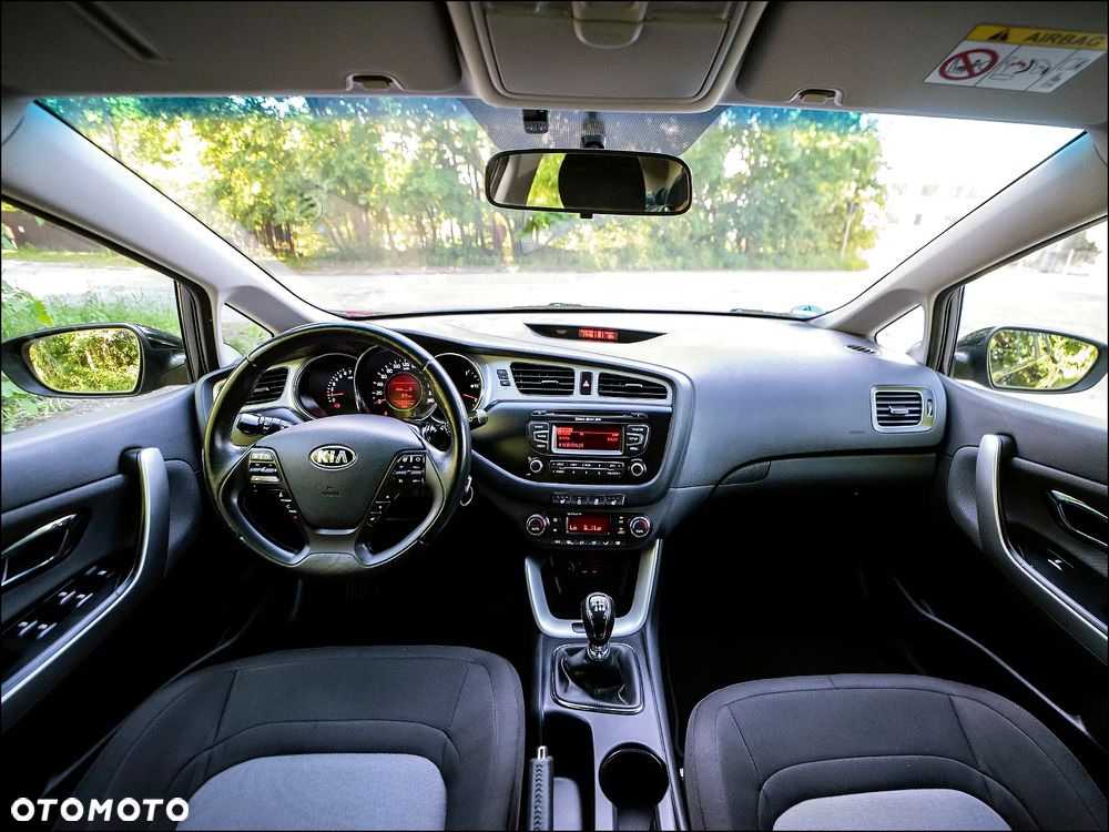 Kia Ceed - 7