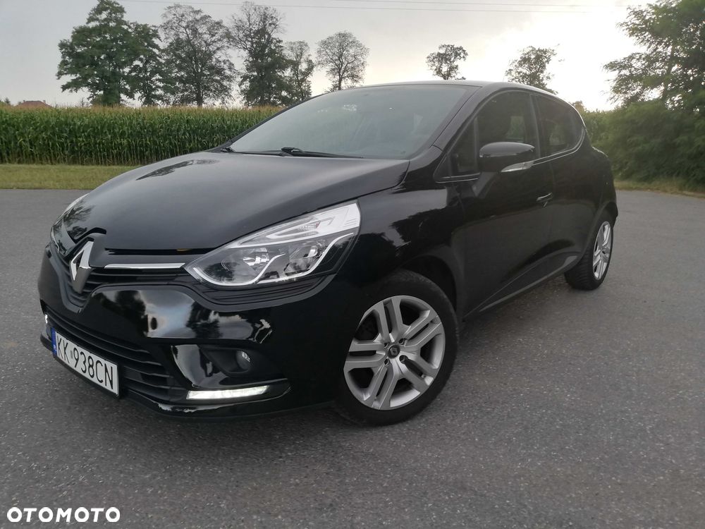 Renault Clio - 1