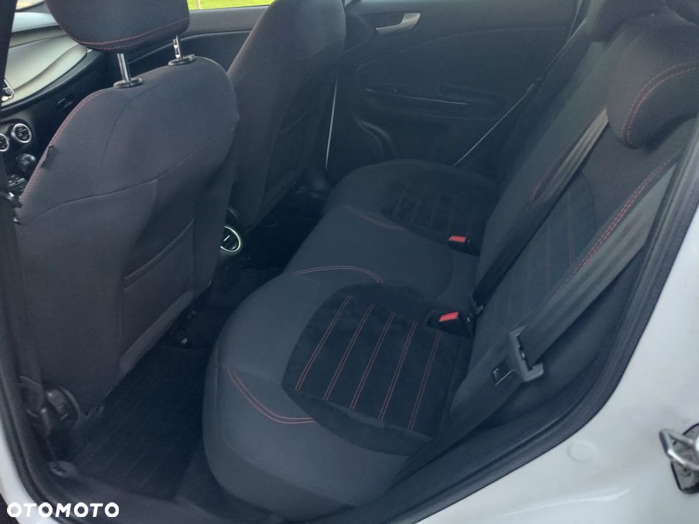 Alfa Romeo Giulietta 1.6 JTDM Super TCT - 19