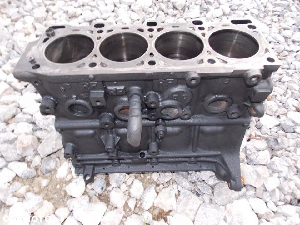 BLOK SILNIKA TŁOKI MAZDA I 6 2.0 CITD - 3