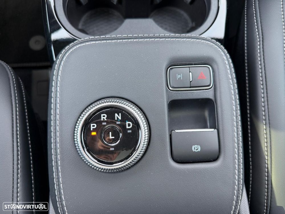 Ford Mustang Mach-E - 29