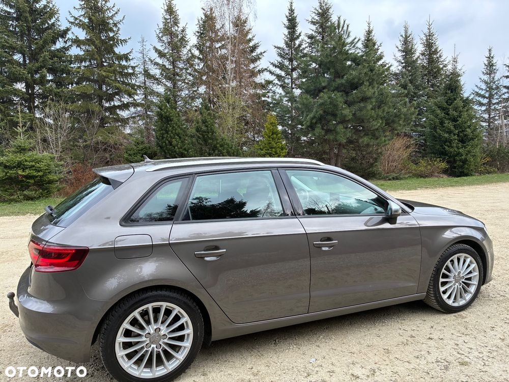 Audi A3 Sportback - 8