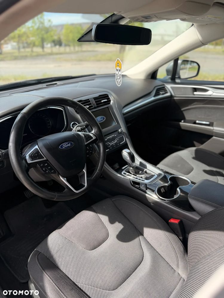 Ford Mondeo 2.0 TDCi Titanium 4WD PowerShift - 10