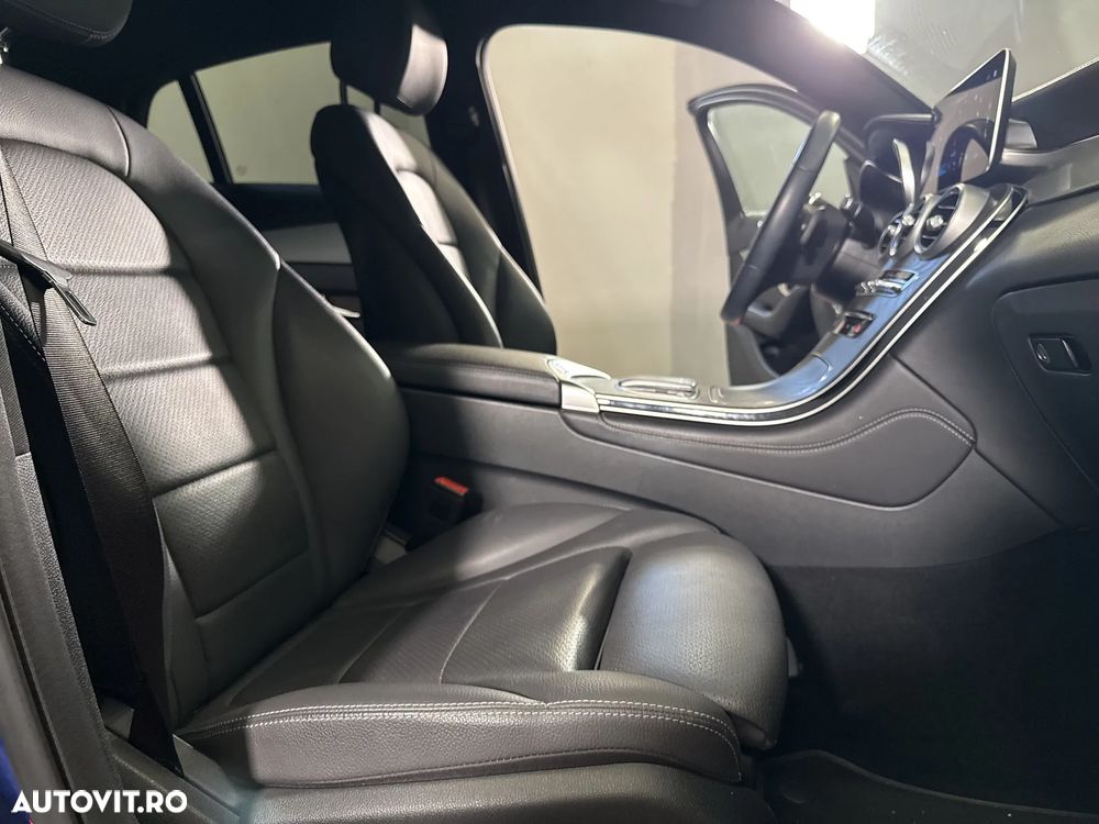 Mercedes-Benz GLC Coupe 220 d 4MATIC - 12