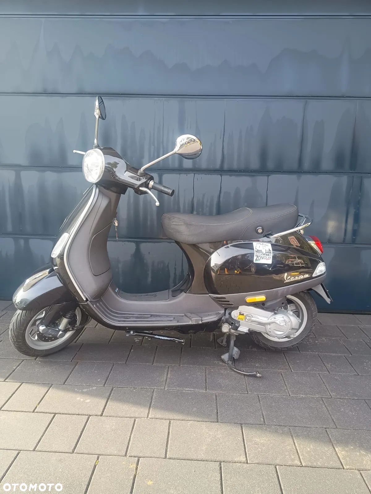 Vespa LX - 1