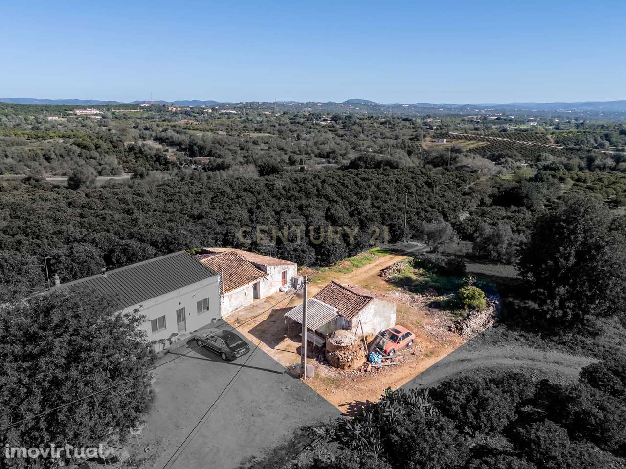 Moradia Para Recuperar, Vale da Vila, Silves – Potencial para 3 Quarto - Grande imagem: 4/15