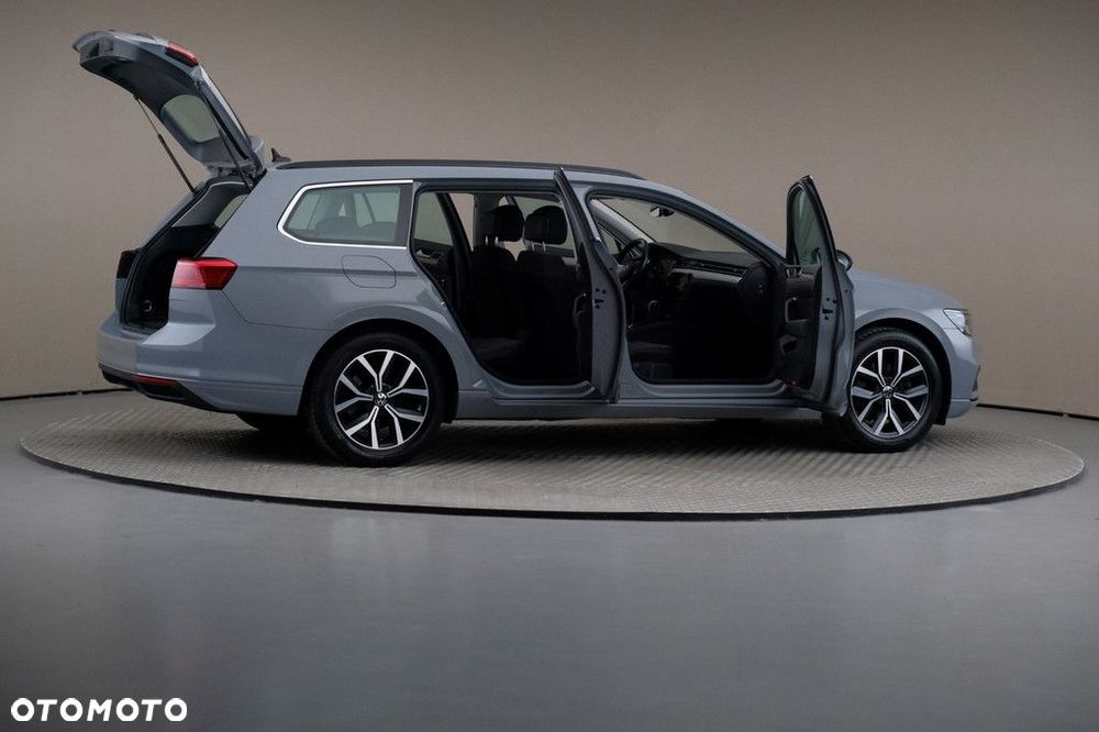 Volkswagen Passat Variant 1.5 TSI EVO Business DSG - 6