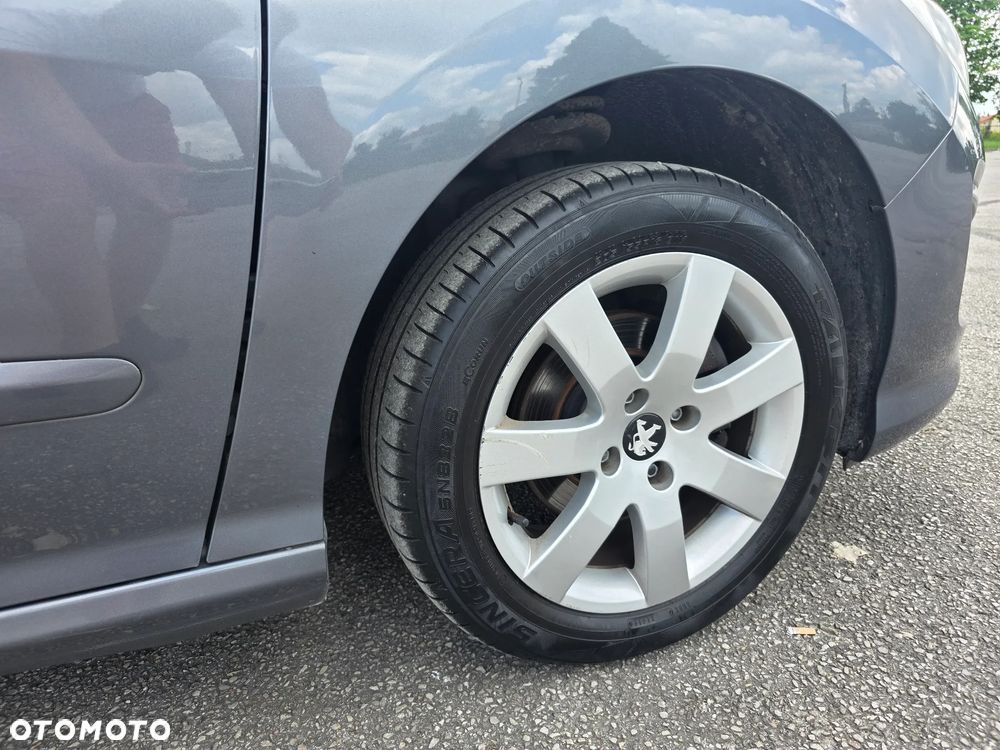Peugeot 308 1.6 HDi Premium - 38