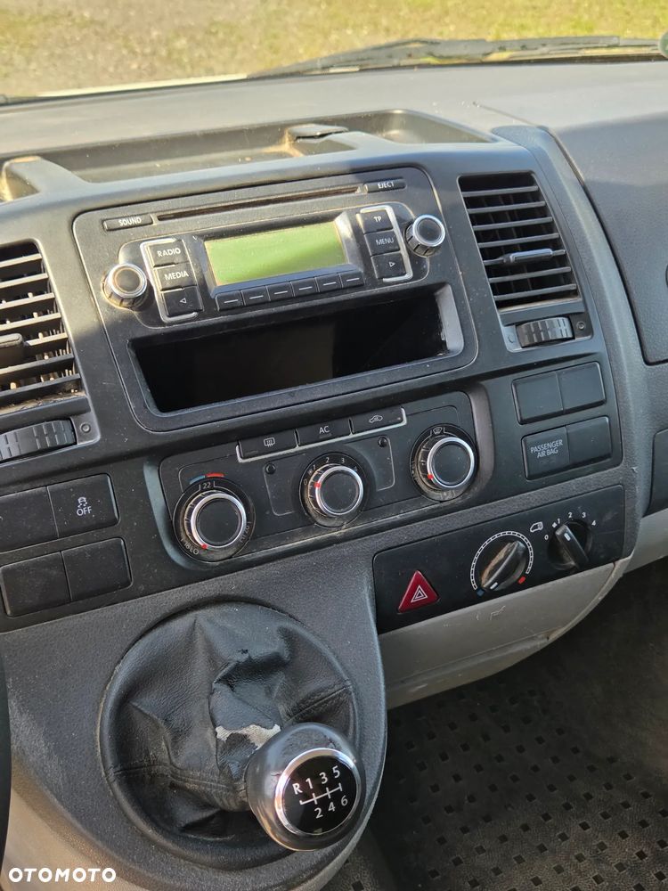 Volkswagen Transporter T5 Brygadowy 5-os - 13