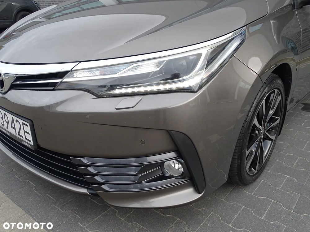 Toyota Corolla 1.6 Comfort MS - 23