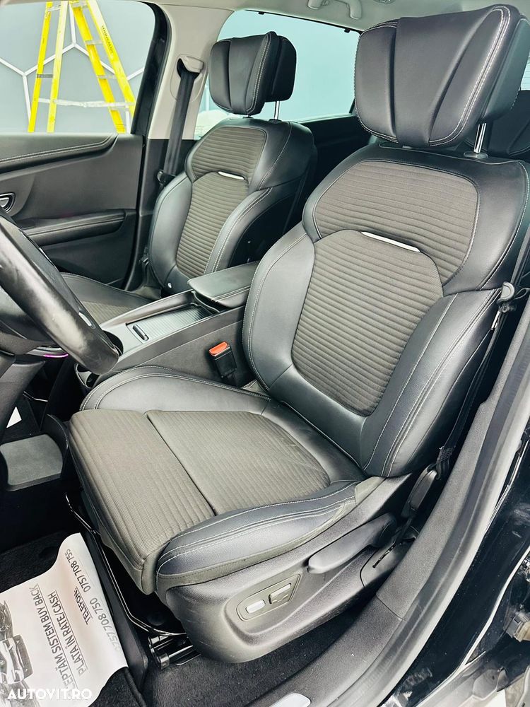 Renault Scenic ENERGY dCi 130 Start & Stop Euro 6 Bose Edition - 11