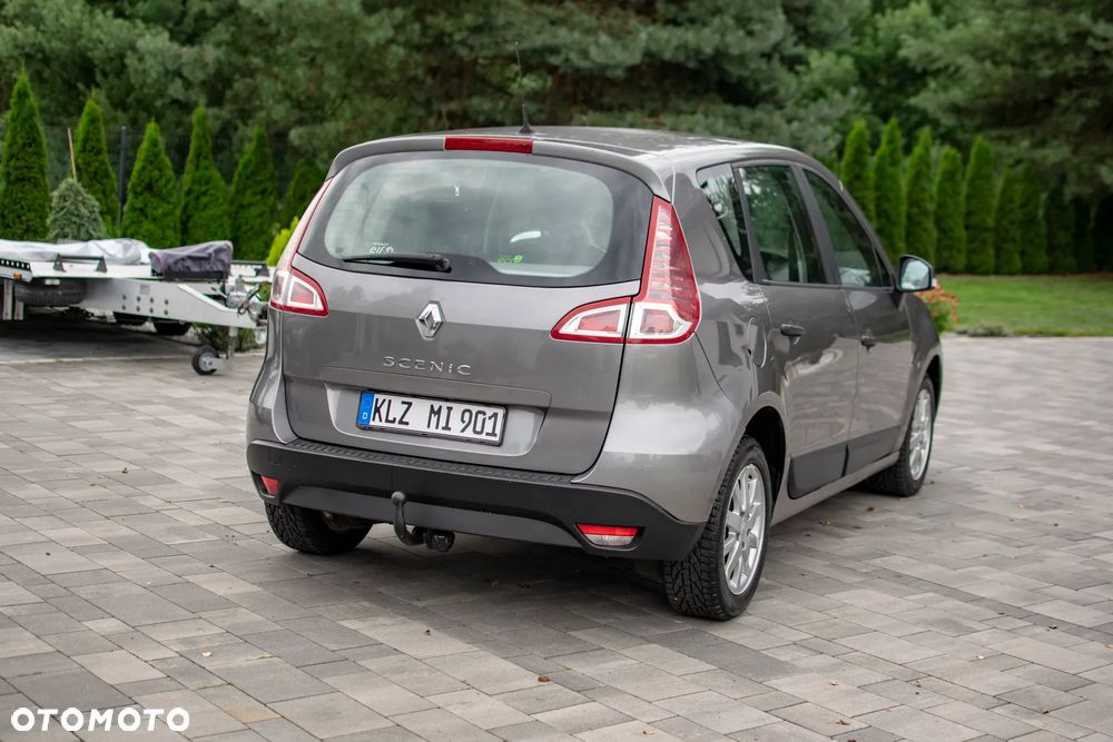 Renault Scenic - 18