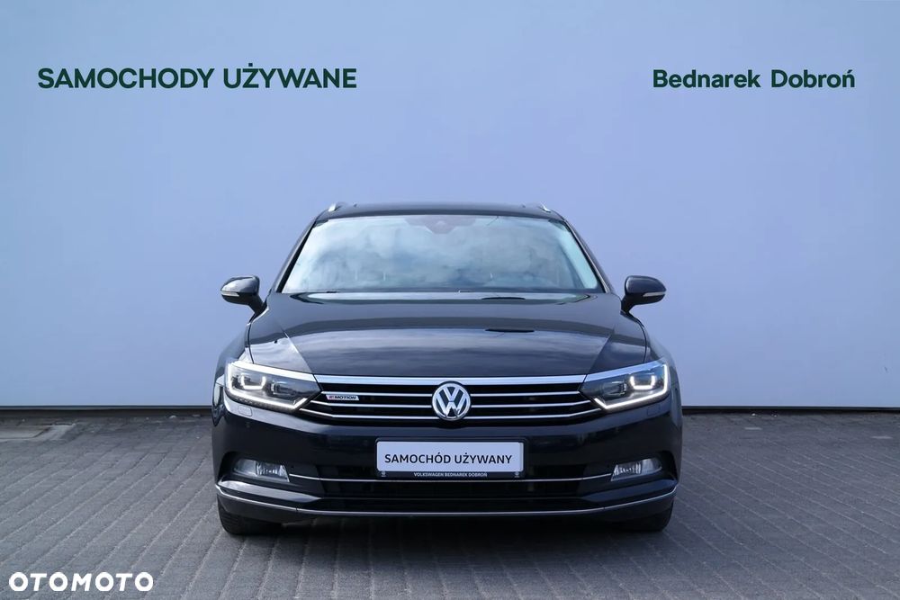 Volkswagen Passat 2.0 TDI Bi-Turbo BMT 4Mot Highline DSG - 3