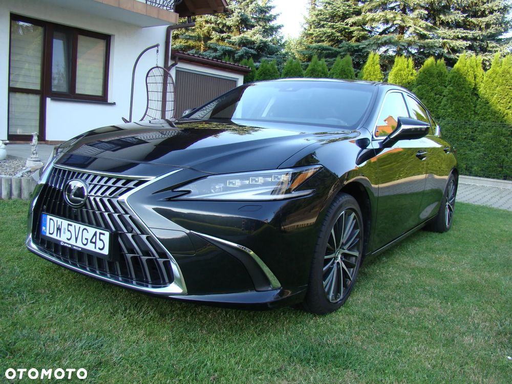 Lexus ES 300h Prestige - 4