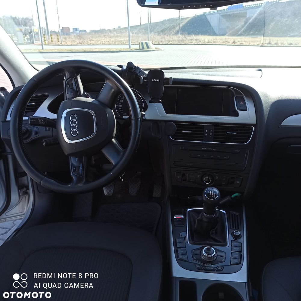 Audi A4 Avant - 9