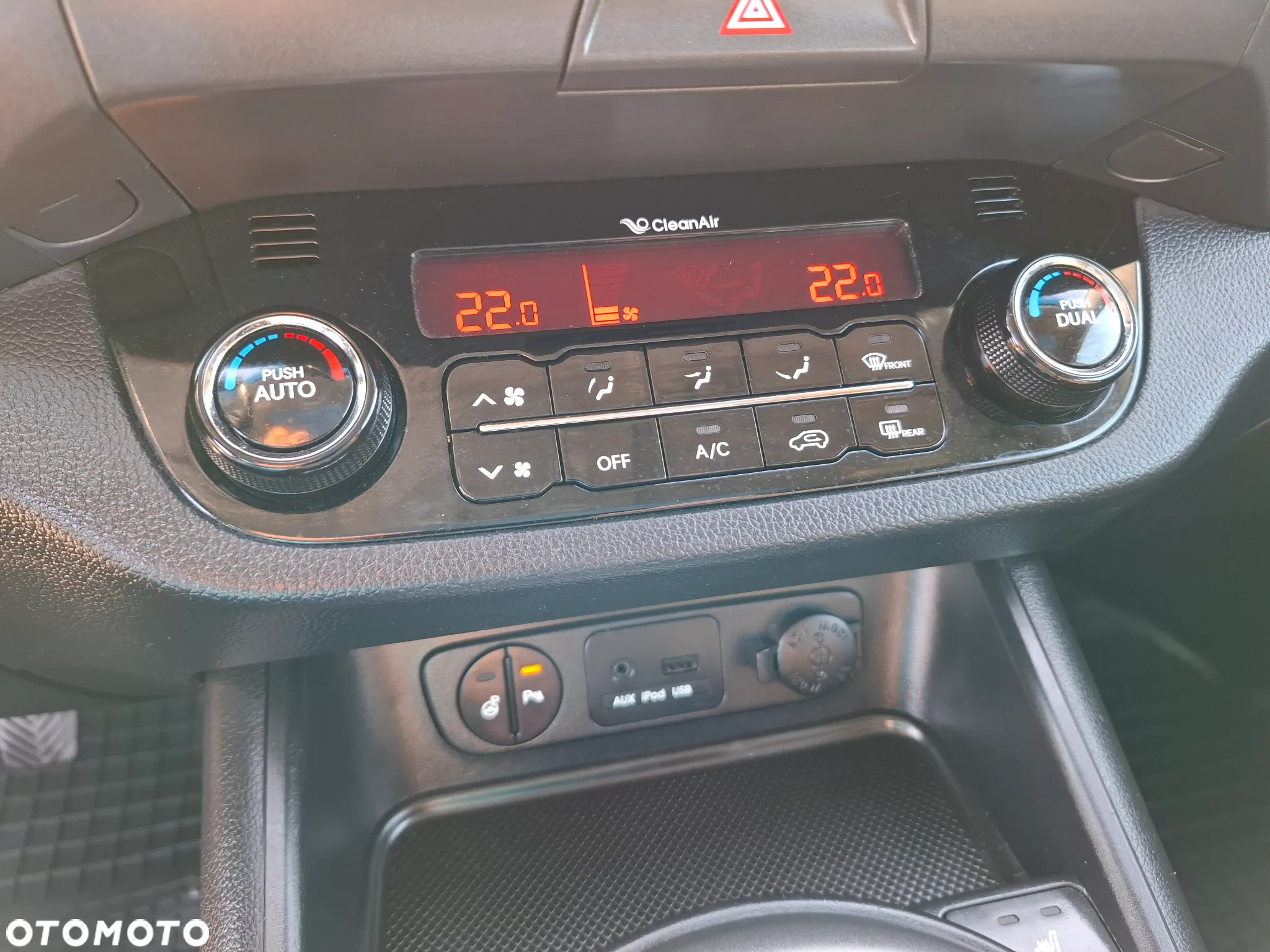 Kia Sportage - 14